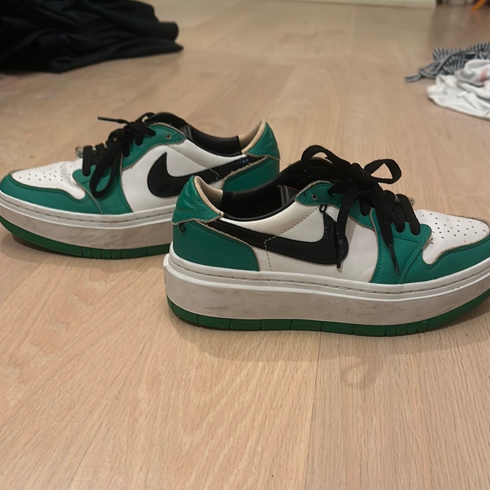 Nike Green and White Women's Sneakers